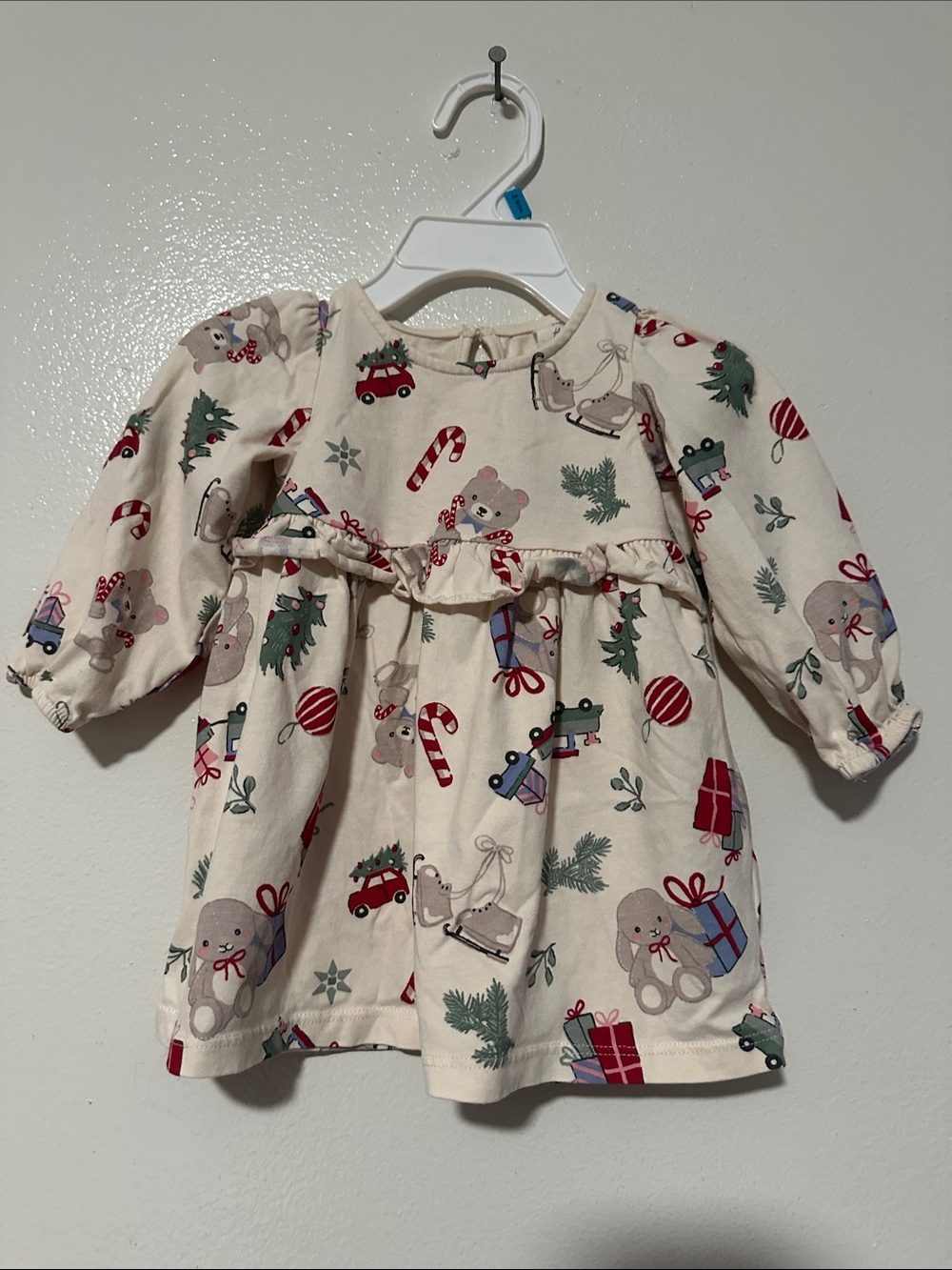 H&M Cream Holiday Print Long-Sleeve Dress